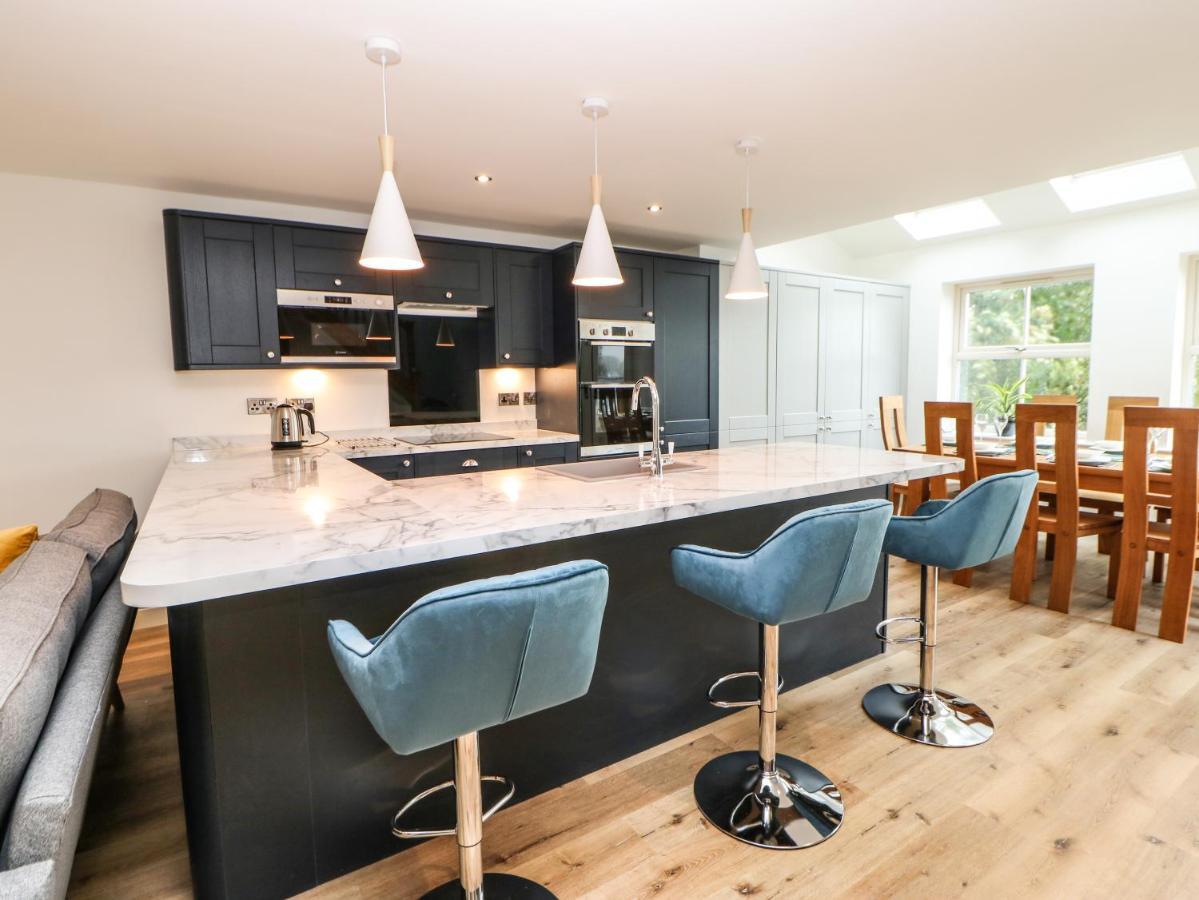 Bramblewood Cottage Мидлтон-ин-Тисдейл Экстерьер фото